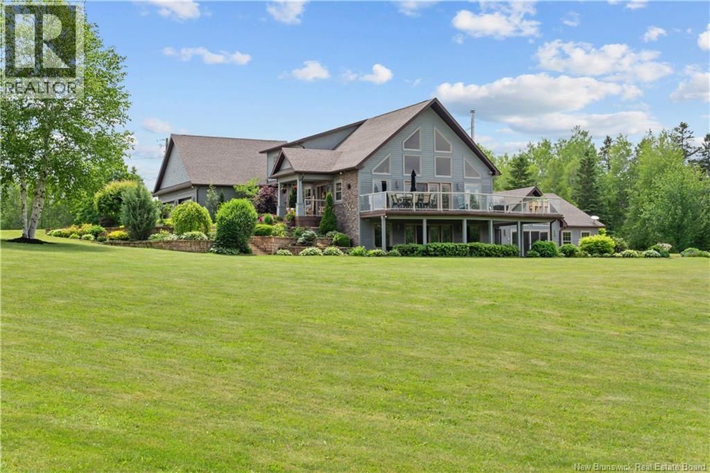 660 Saint Charles Sud Road, Saint-Charles