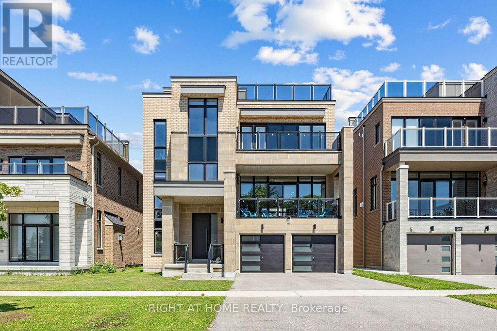 215 Port Darlington Road, Clarington (bowmanville)