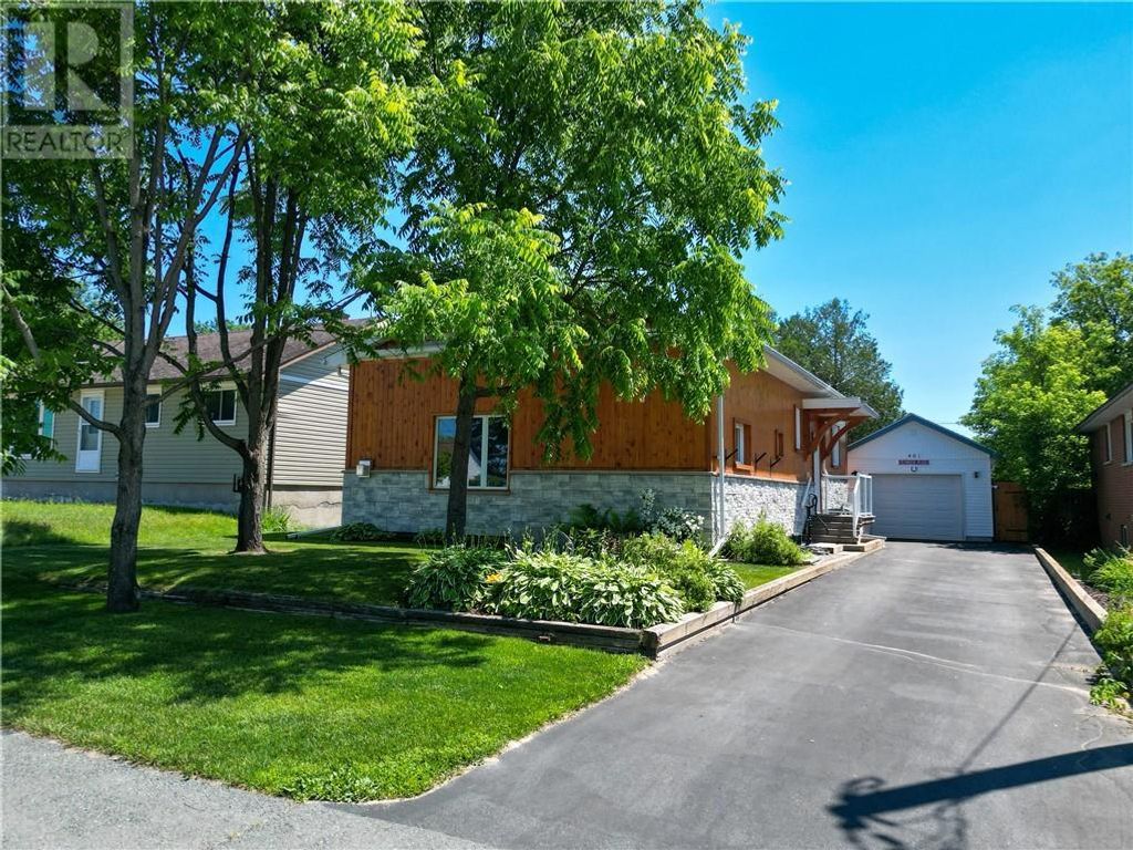 461 Annette Street, Espanola