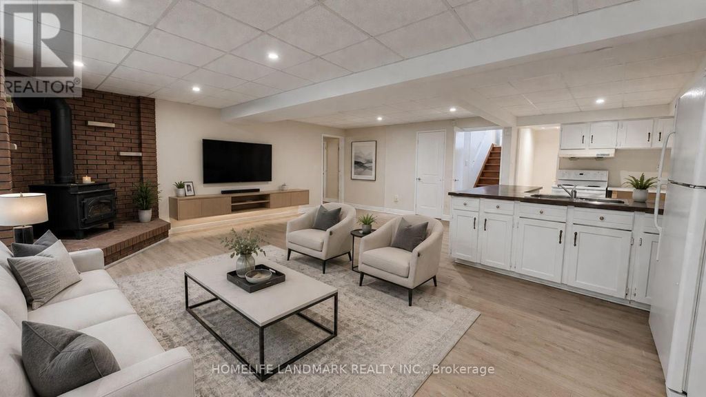Bsmt - 171 Greenfield Avenue, Toronto (willowdale East)