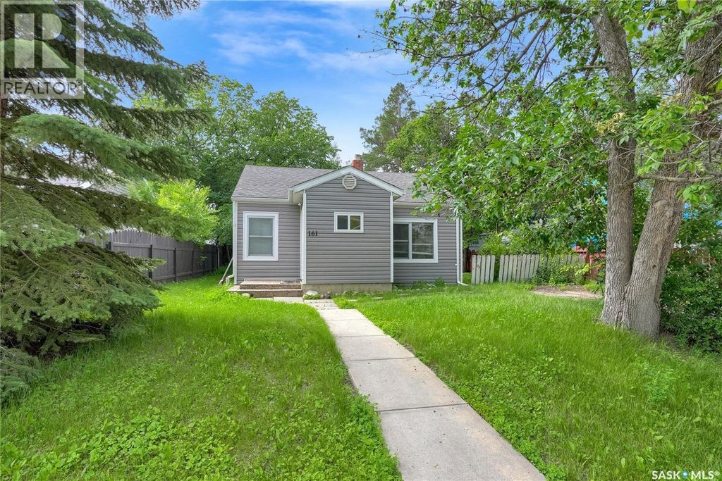 161 Lillooet Street E, Moose Jaw