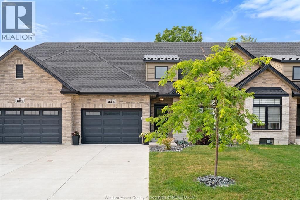 223 Livingstone Crescent, Amherstburg