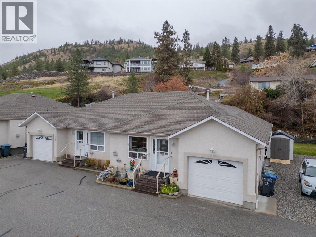 12612 Giants Head Road Unit# 3, Summerland