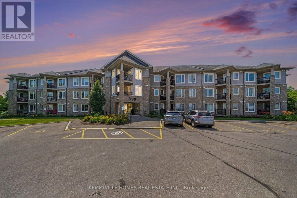 106 - 398 Van Buren Street, North Grenville