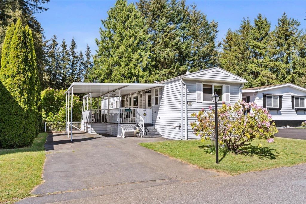 32 2305 200 Street, Langley