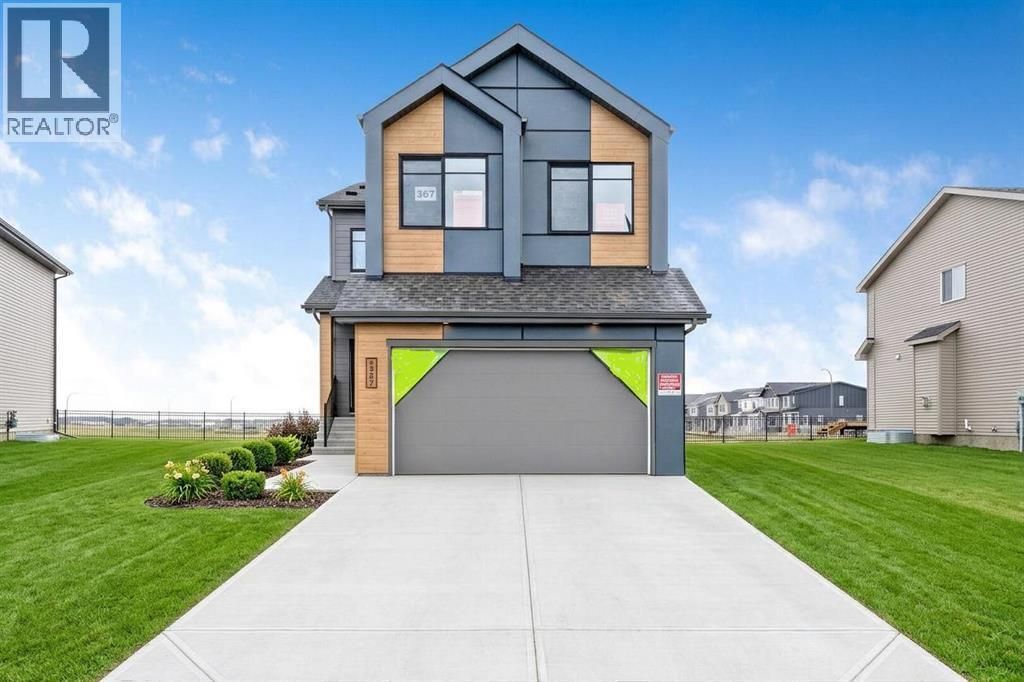 367 Heartwood Gardens Se, Calgary