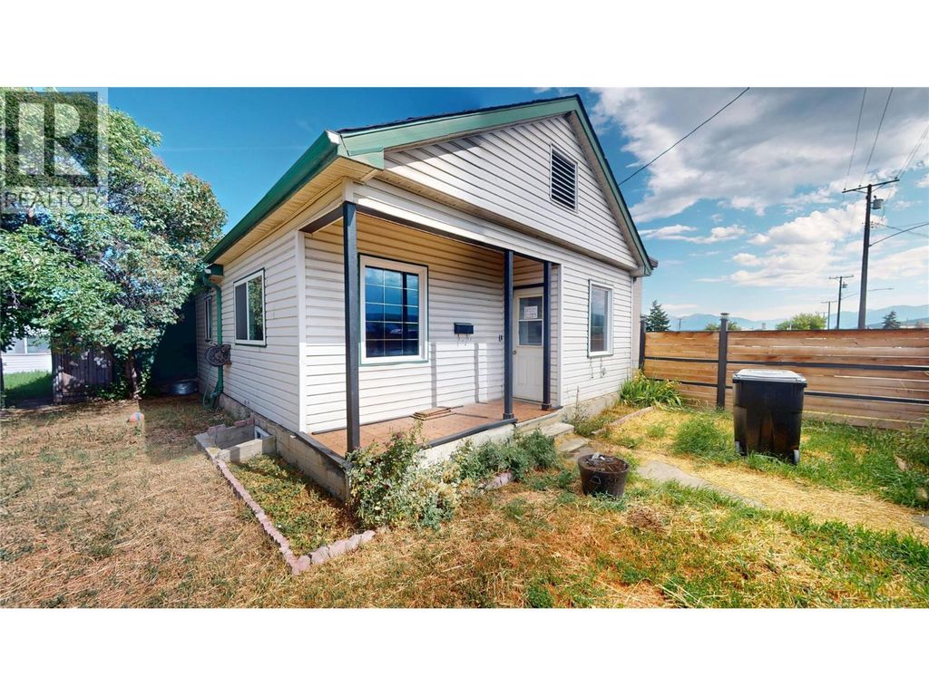 315 Kootenay Street N, Cranbrook