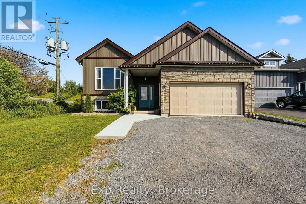 818 Palace Road, Greater Napanee (greater Napanee)