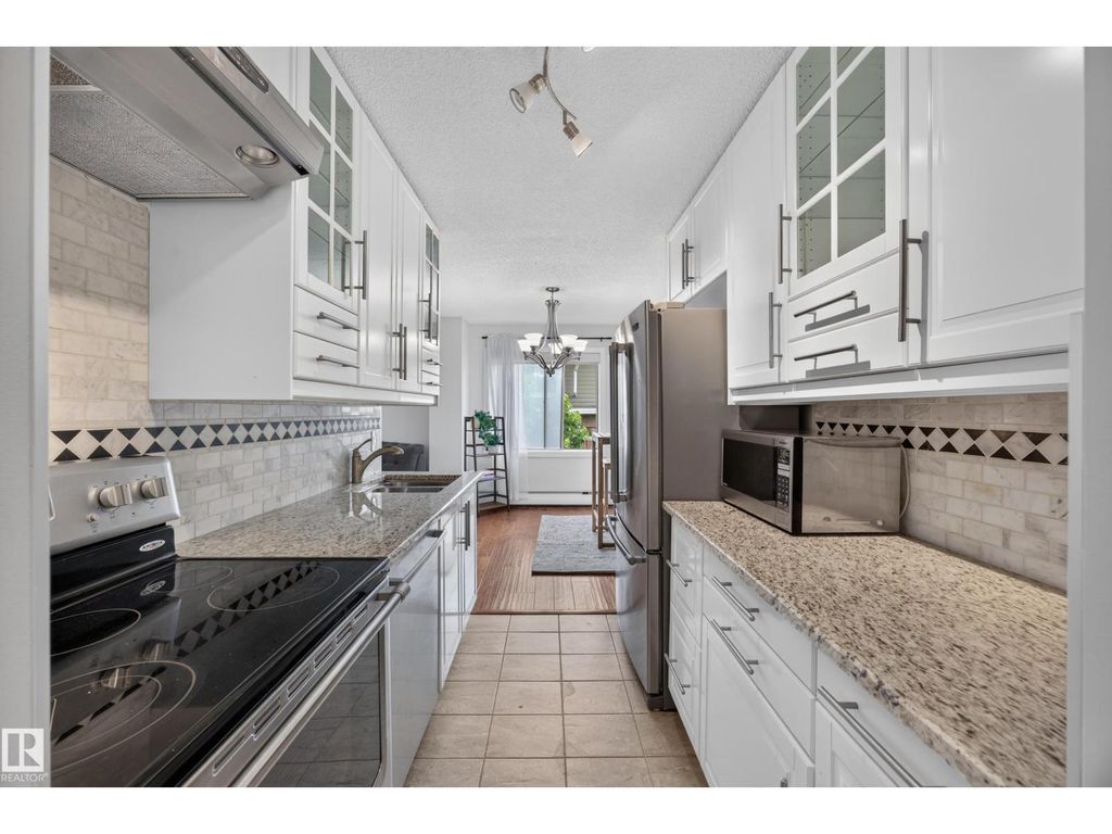 #602 9725 106 St Nw, Edmonton