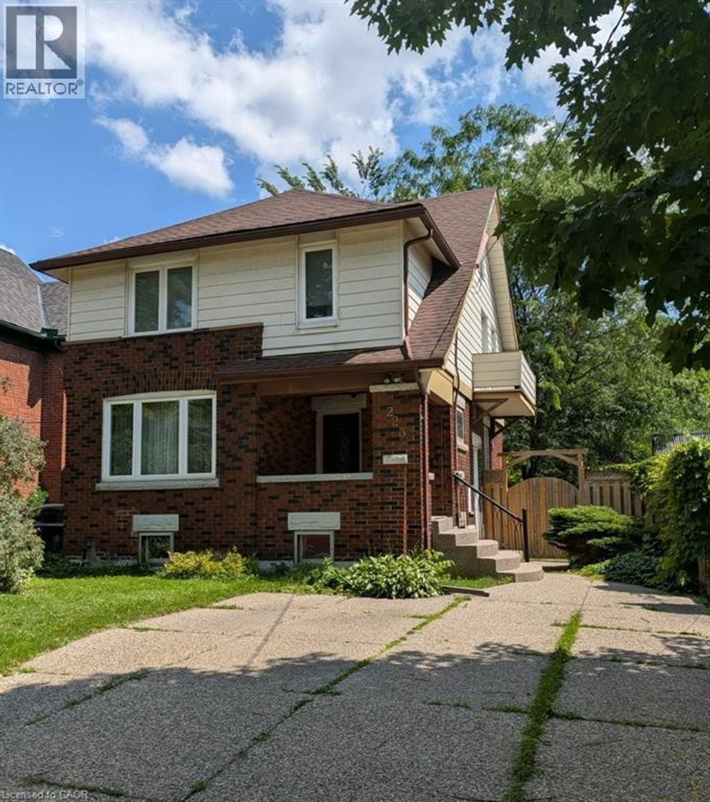 223 Wellington Street N, Kitchener