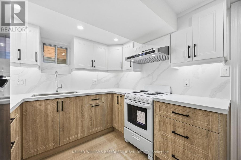 Basement - 54 Gwynne Avenue, Toronto (south Parkdale)