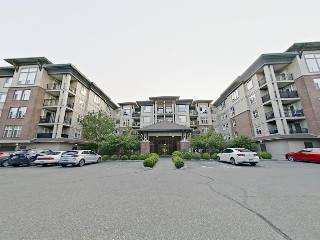 201 8955 Edward Street|chilliwack Proper West, Chilliwack