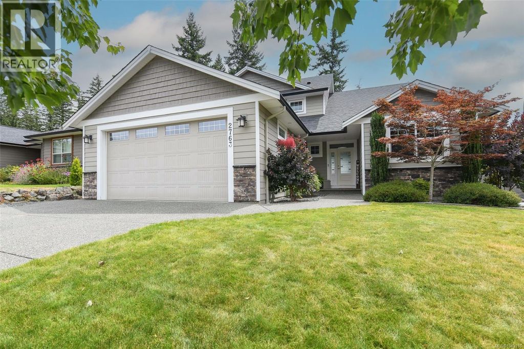 2763 Fife Pl, Courtenay