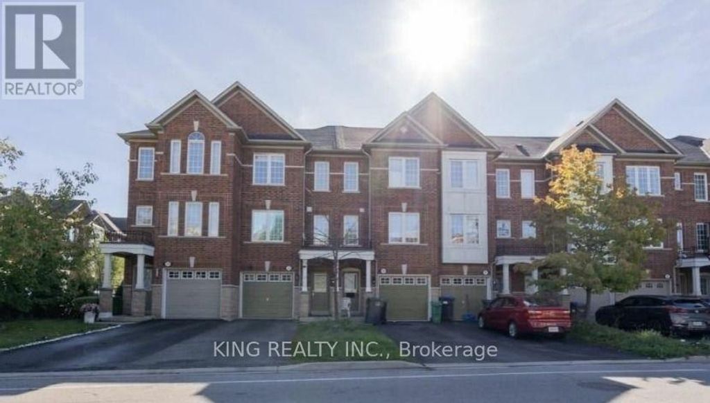 27 Denison Avenue, Brampton (downtown Brampton)