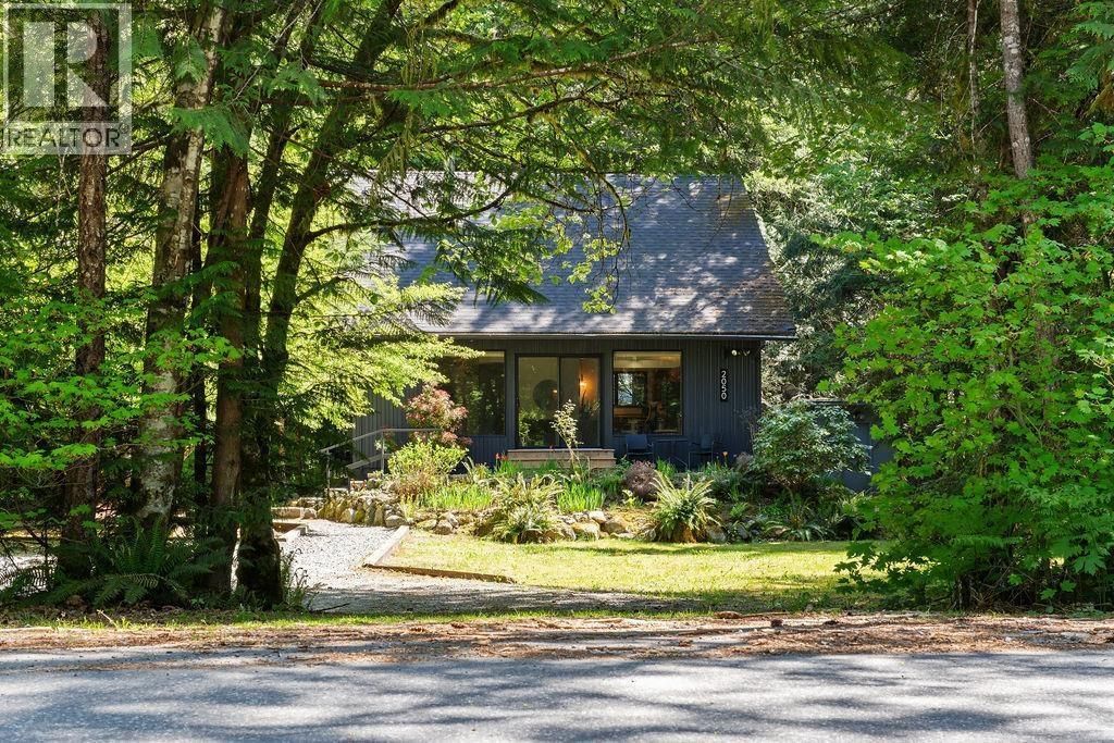 2050 Midnight Way, Squamish