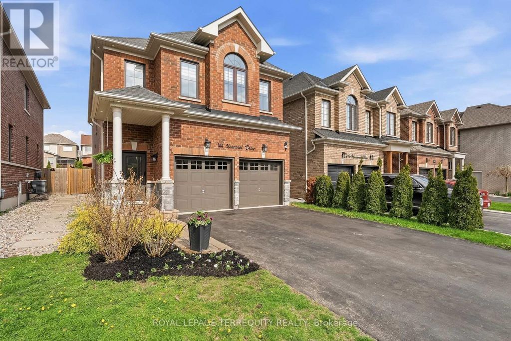 144 Underwood Drive, Whitby (brooklin)