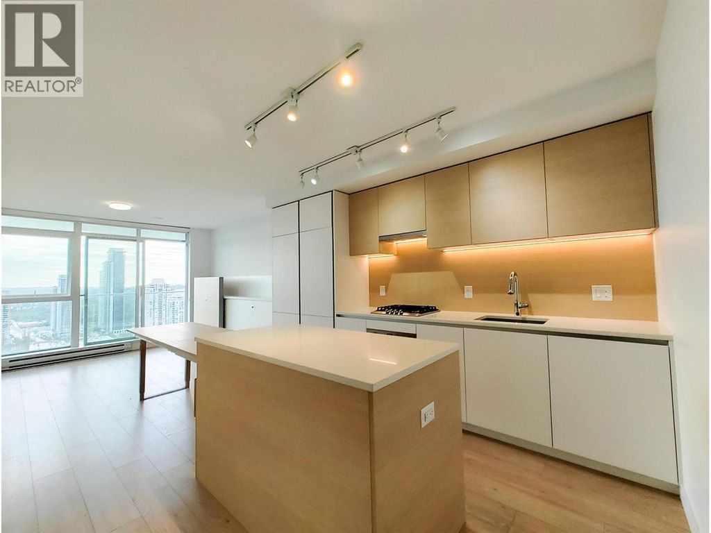 2503 652 Whiting Way, Coquitlam