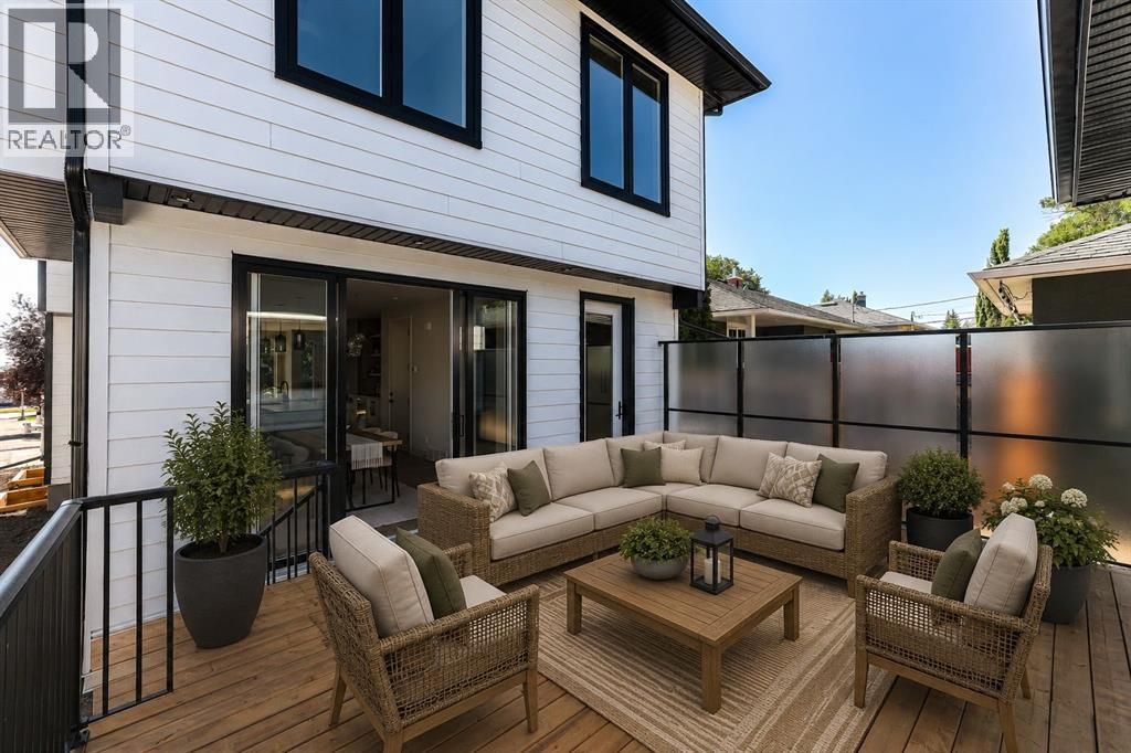 147 Heston Street Nw, Calgary