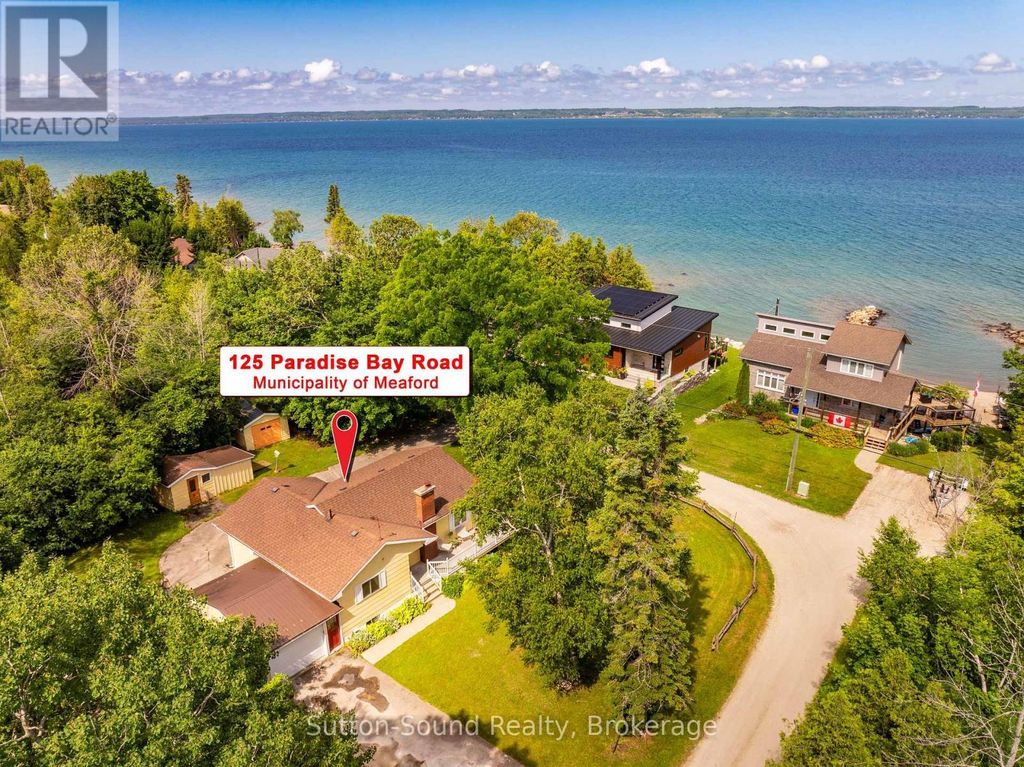125 Paradise Bay Road, Meaford