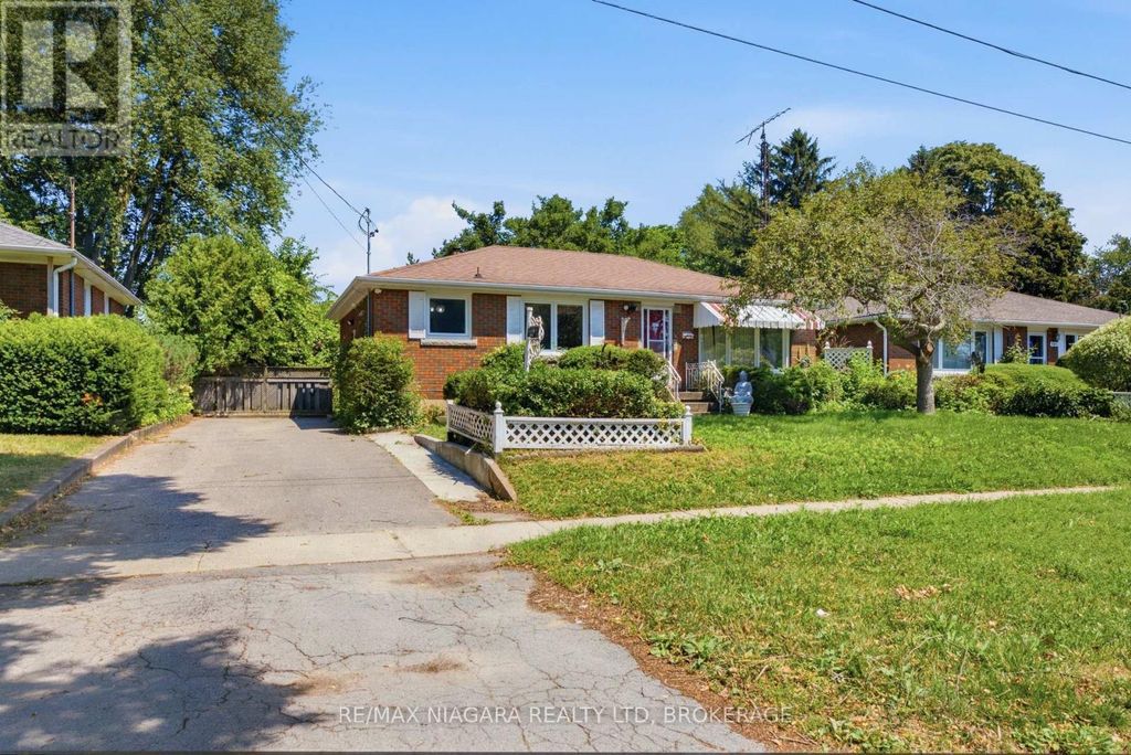 6479 Brock Street, Niagara Falls (stamford)
