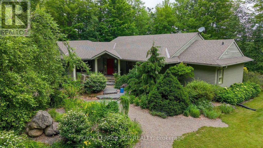 626280 15th Side Road, Mulmur