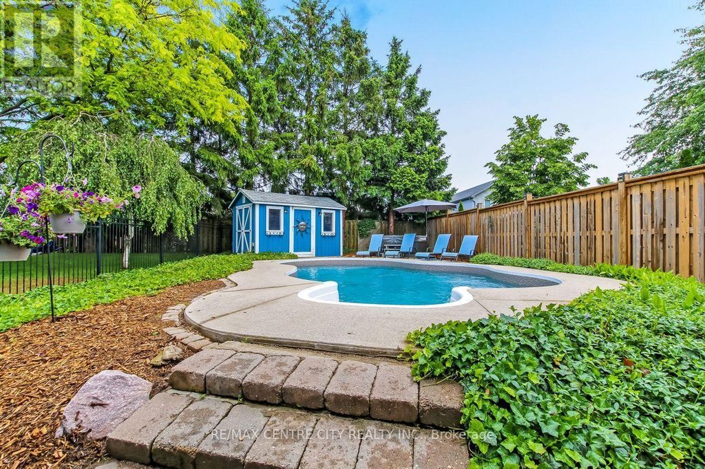 96 Carrie Crescent, St. Thomas