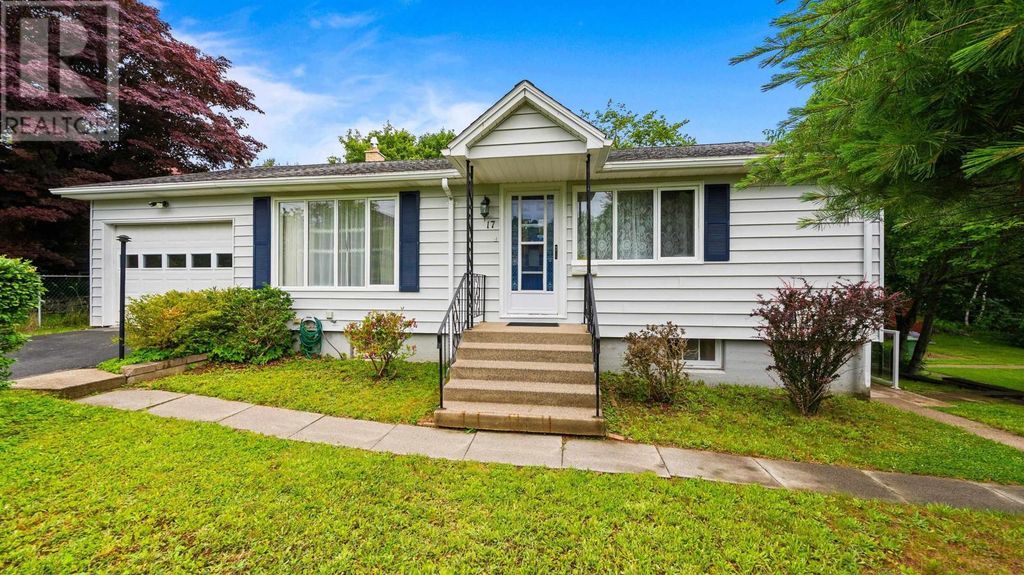 17 Forward Avenue, Halifax