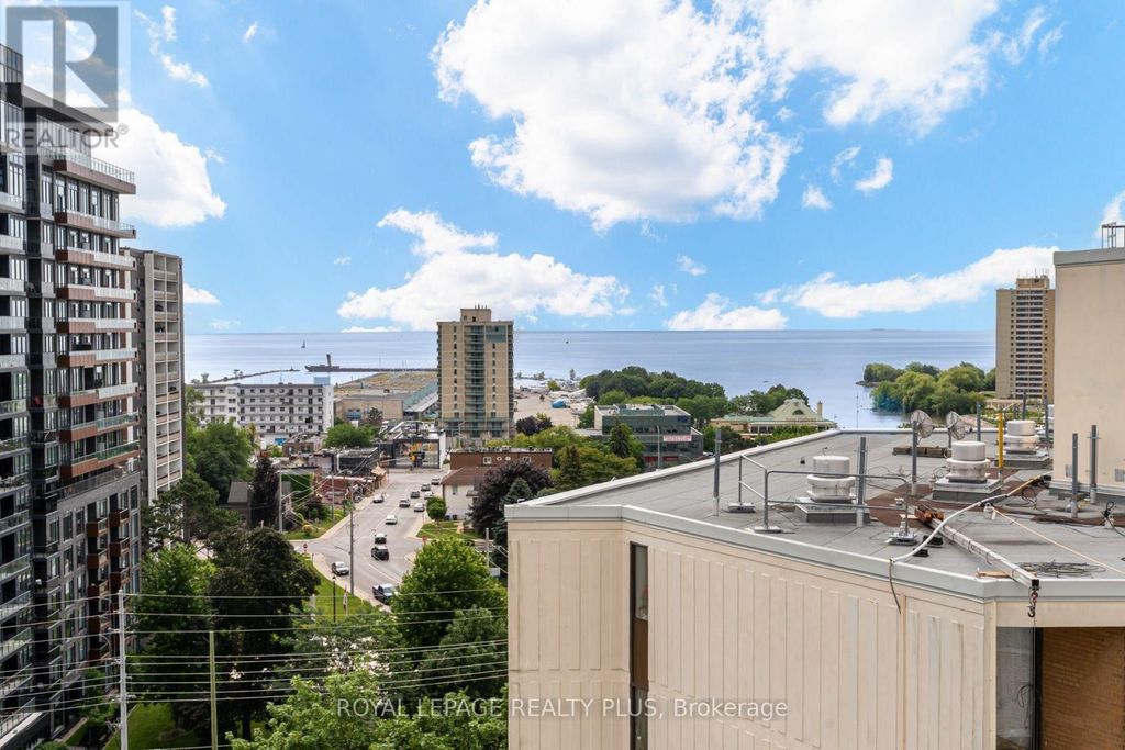 Ph 4 - 39 Stavebank Road N, Mississauga (port Credit)