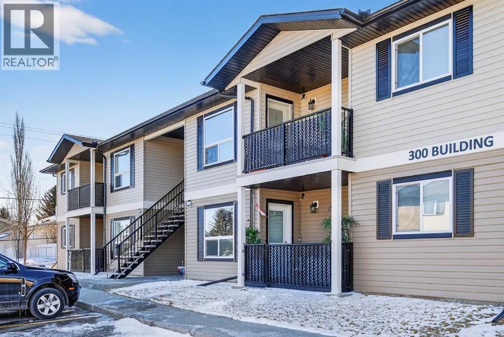302, 8 Bayside Place, Strathmore