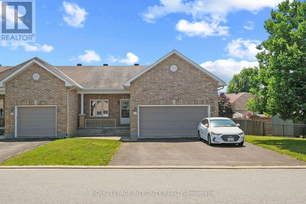 1 Moe Robillard Street, Arnprior