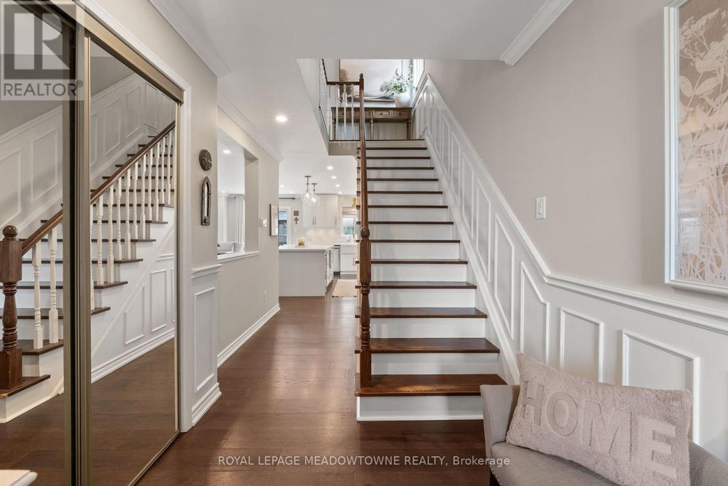 3453 Bertrand Road, Mississauga (erin Mills)