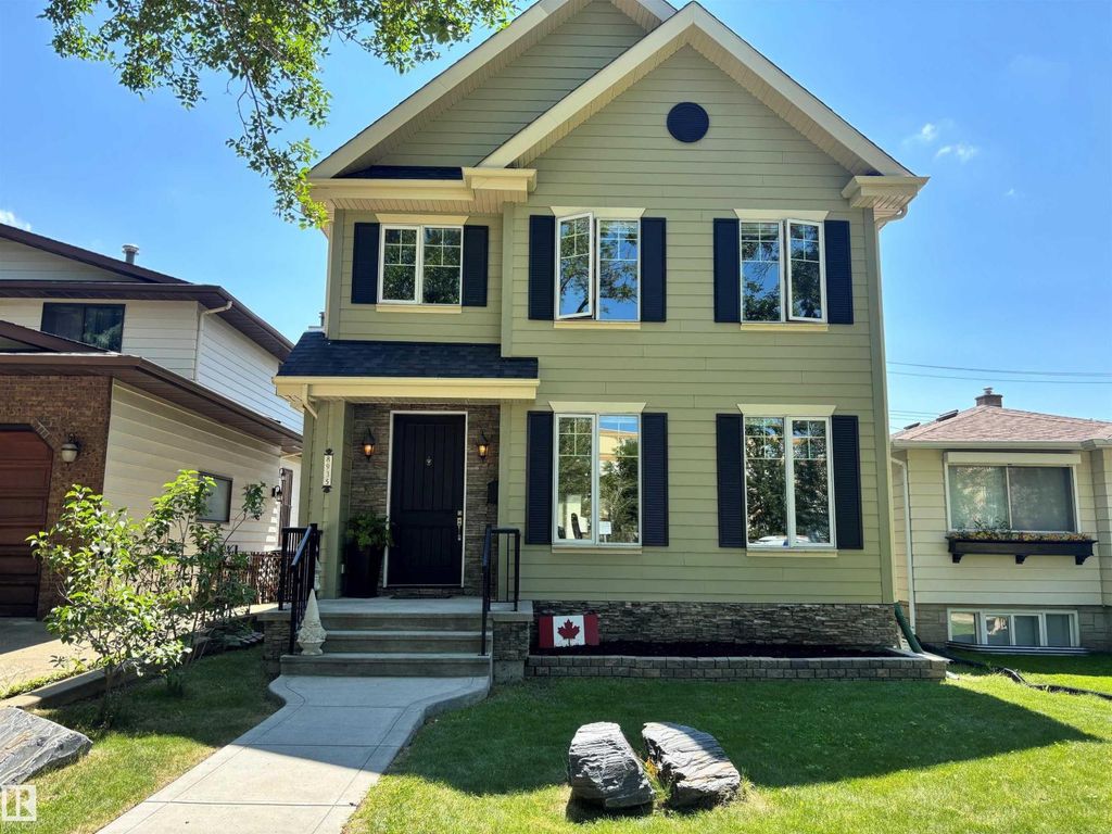 8935 84 Av Nw, Edmonton