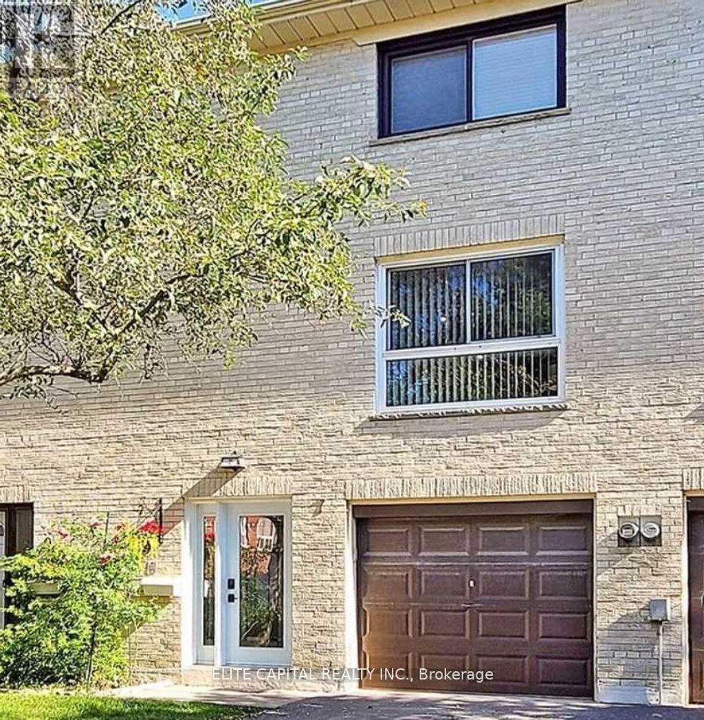 7 Ursa Star Way, Toronto (henry Farm)