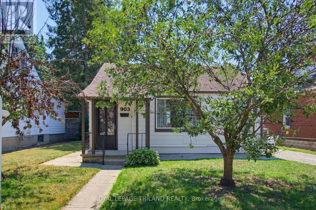 903 Trafalgar Street N, London East (east L)