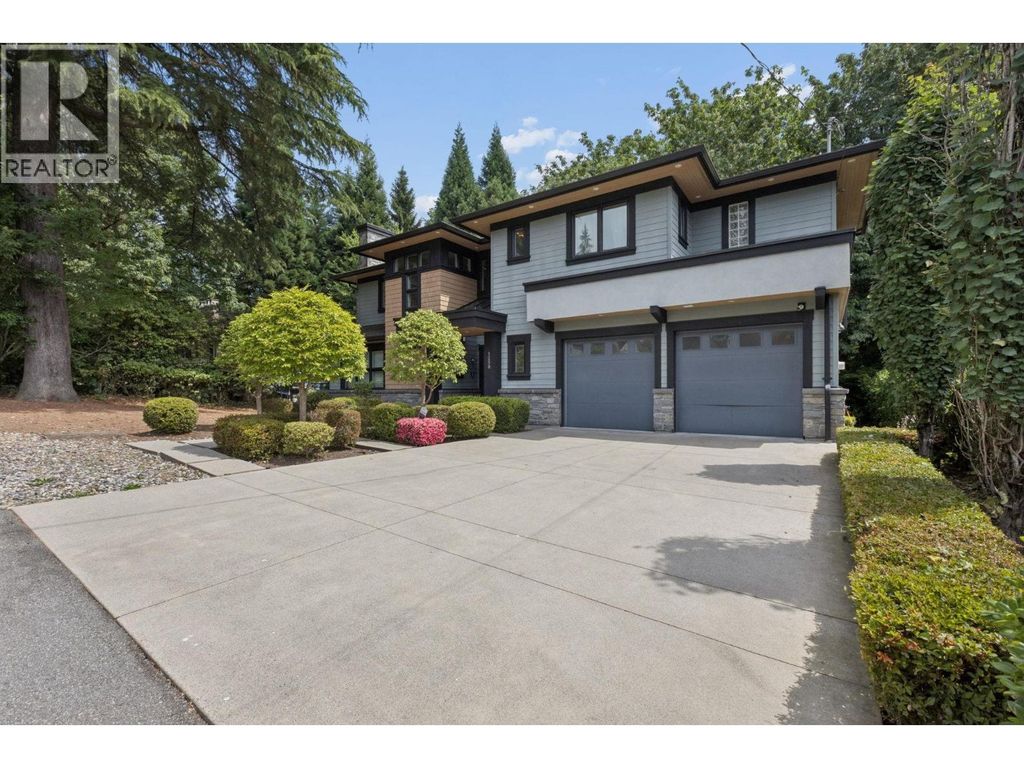 1250 Sinclair Street, West Vancouver