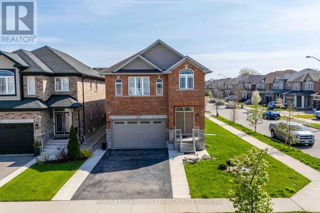 3 Narbonne Crescent, Hamilton (stoney Creek Mountain)