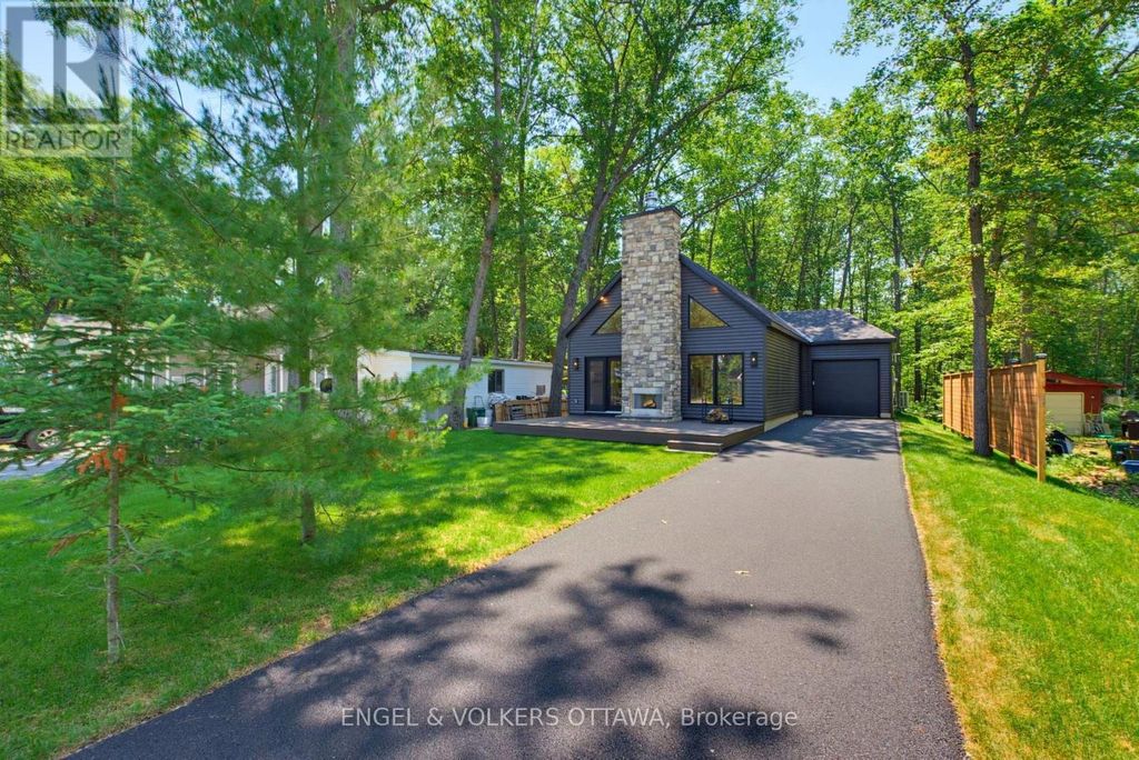557 Bayview Drive, Ottawa
