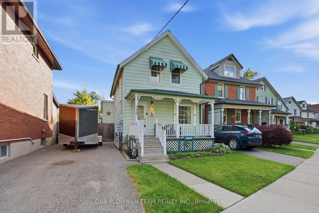 138 Tylor Crescent, Oshawa (central)