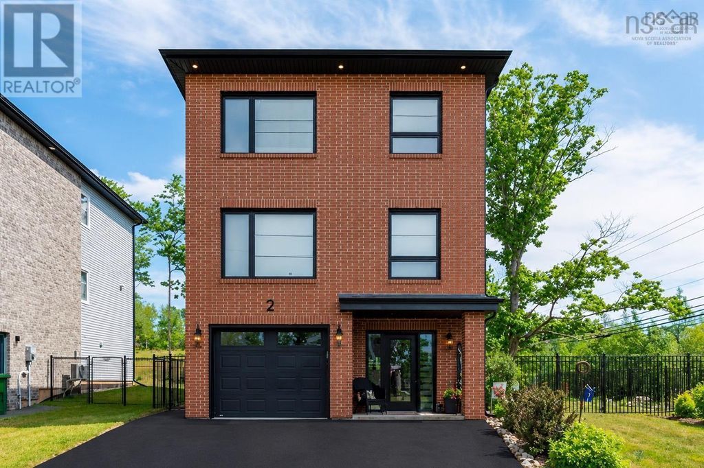 2 Owdis Avenue, Lantz