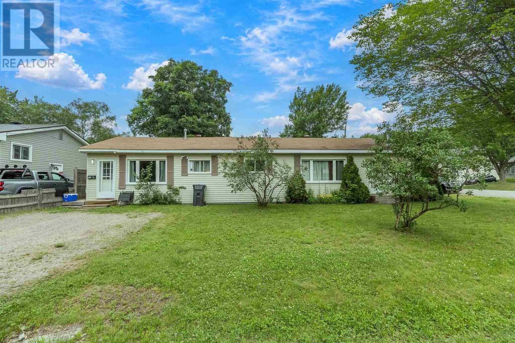 100 Amy Ave, Sault Ste. Marie