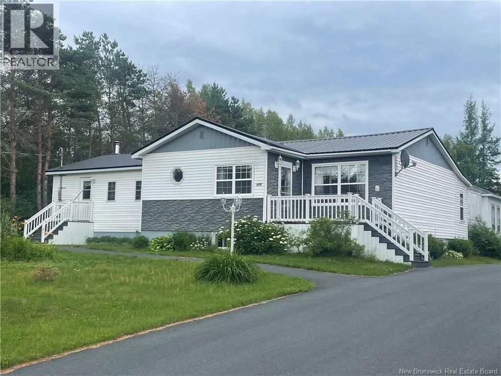520 Route 118, Gray Rapids