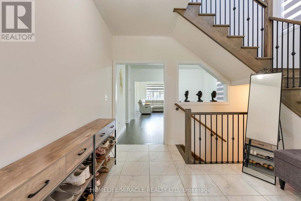 1429 Davis Loop, Innisfil (lefroy)