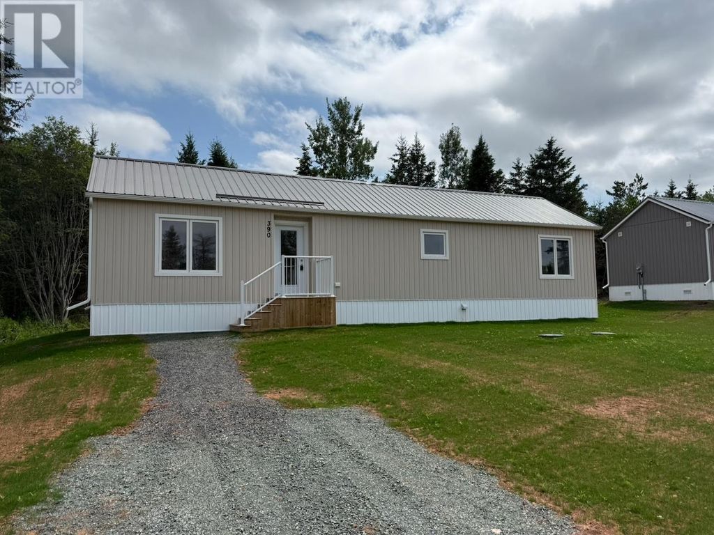 390 Buell Road, Mermaid