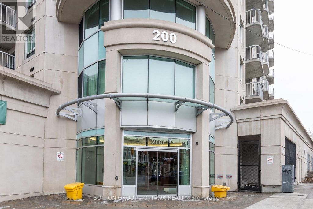 2007 - 200 Rideau Street, Ottawa