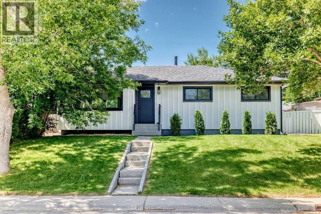 4139 Bowlen Street Nw, Calgary