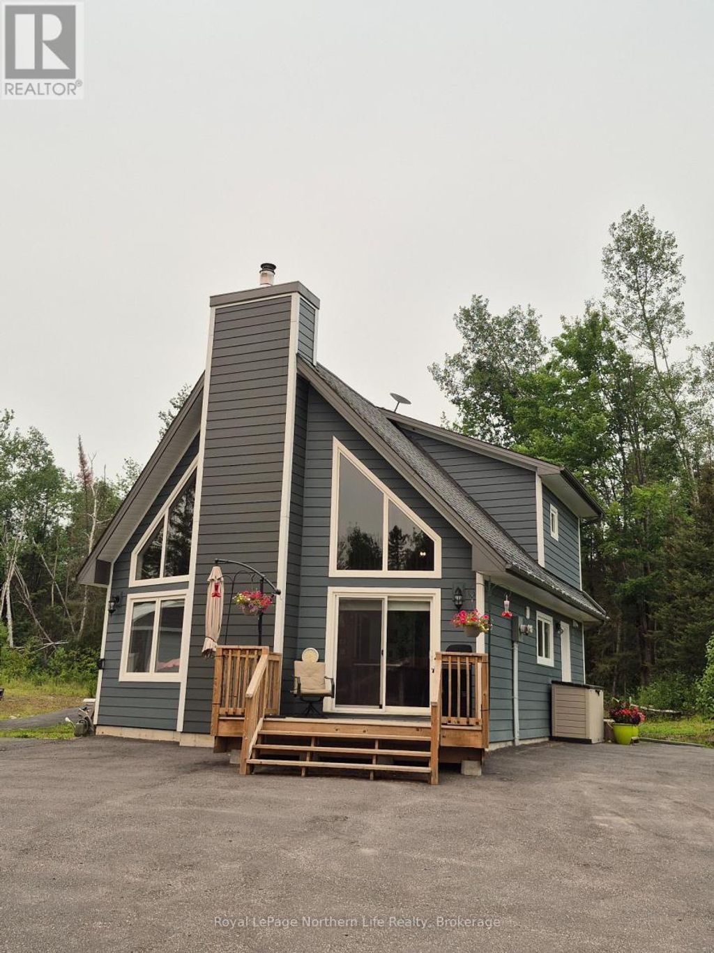 1856 Papineau Road, Papineau-Cameron (papineau Cameron)