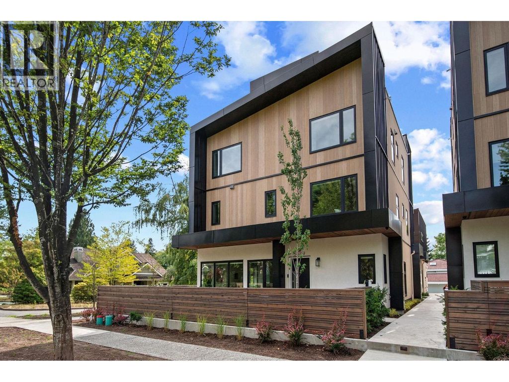 5489 Larch Street, Vancouver