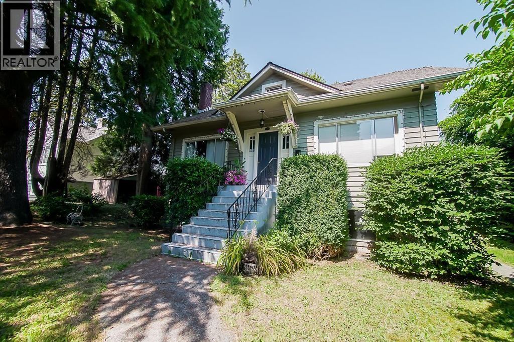 807 Sangster Place, New Westminster