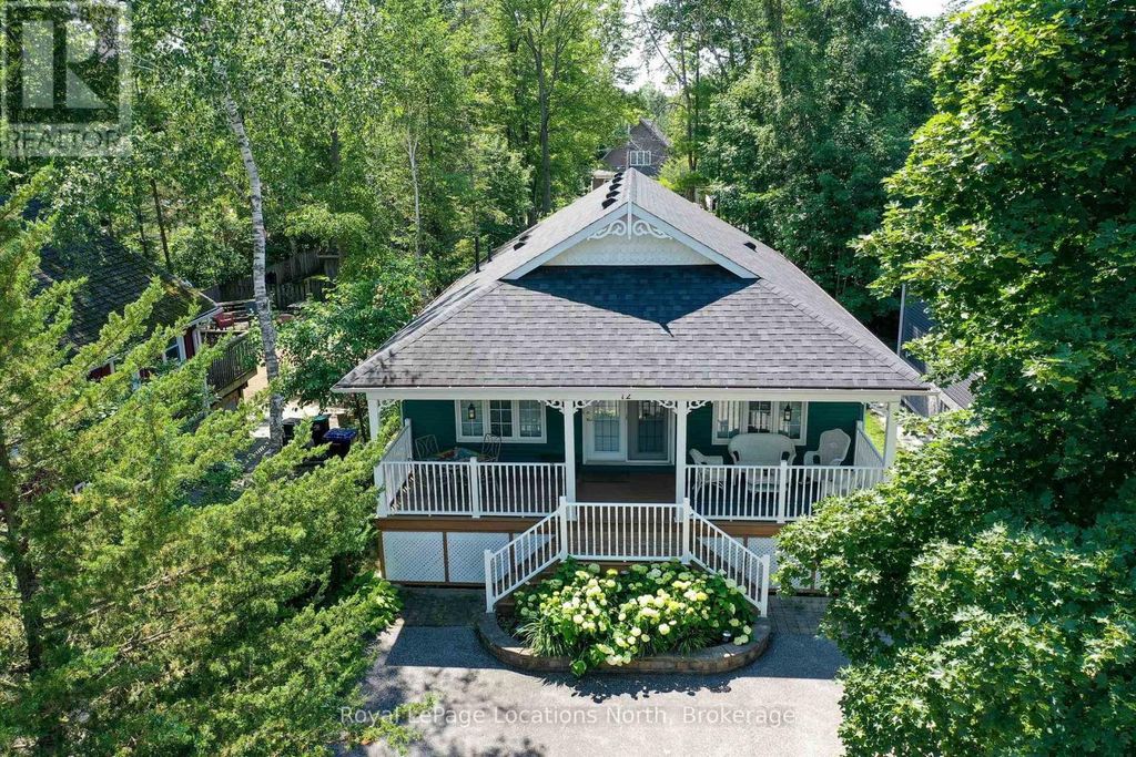 12 65th Street N, Wasaga Beach
