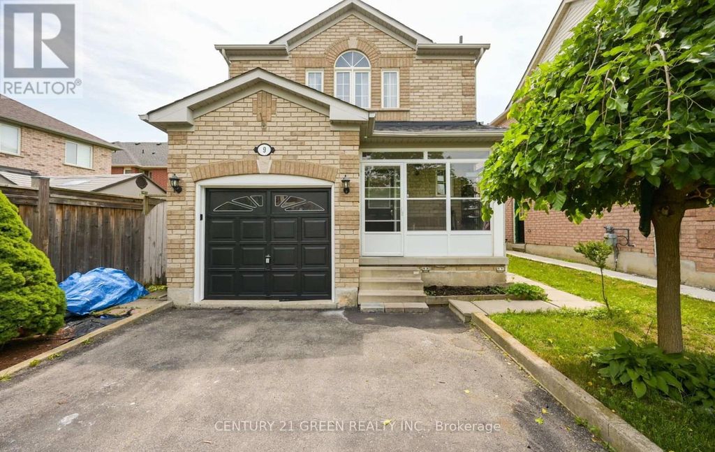 9 Weatherell Drive, Brampton (fletcher's Meadow)